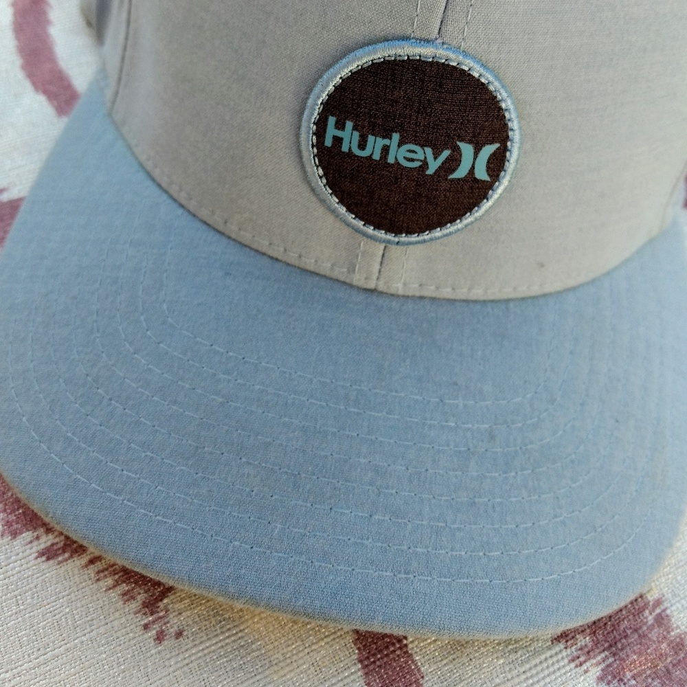 🎲 4/$28 Hurley Hat 🎲
